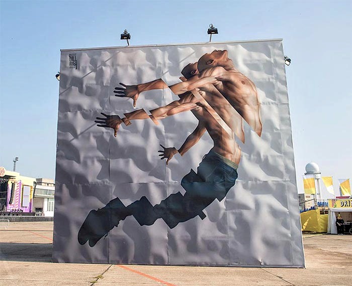 Kendine has tekniği olan James Bullough'tan 30 duvar resmi